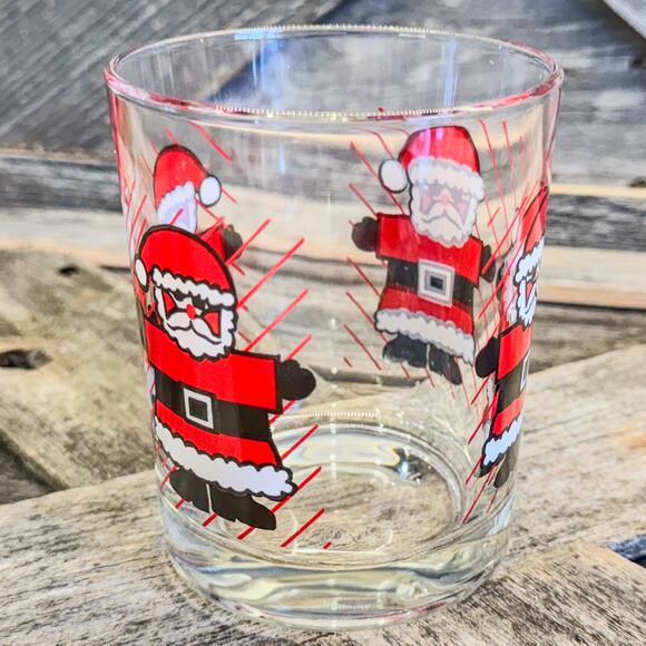 Pair of Vintage Luminarc “Santa Claus On The Rocks” Christmas Cocktail Glasses - Picture 7 of 9